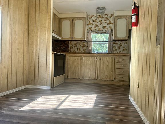 2nd image of 3530 S Pine Ave Unit 20