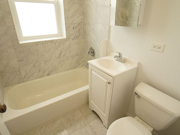 4th image of 3533-3535 W Fullerton Ave #2349-1