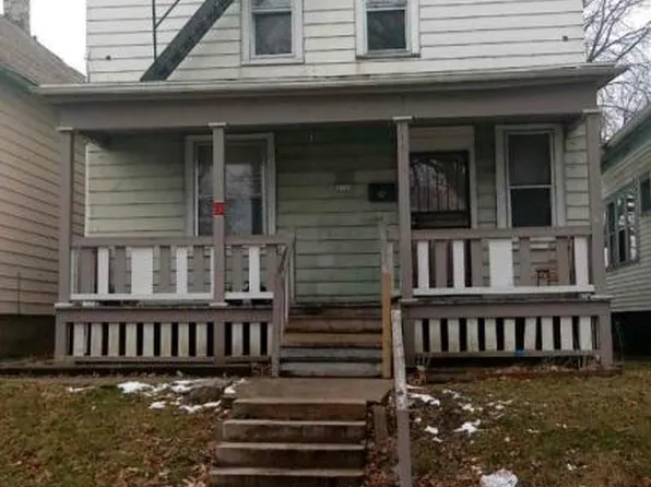 3169 N 20th St, Milwaukee, WI 53206