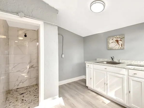 448 Roseland Dr, West Palm Beach, FL 33405