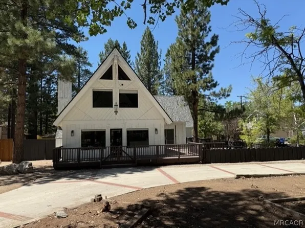 41665 Tanager Dr, Big Bear Lake, CA 92315