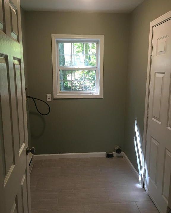 1st image of 37 Brunswick Dr
