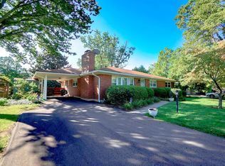 2717 Sharon Way, Louisville, KY