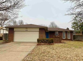 1054 S Cypress Dr, Wichita, KS 67207
