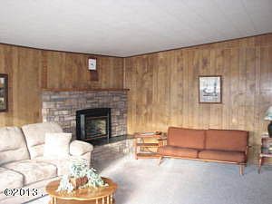 1st image of 579 2nd Avenue West N