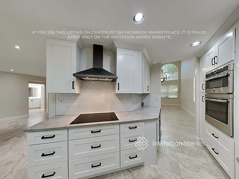 16987 NW 19th St — Photo 10