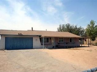 16696 Quinnault Rd, Apple Valley, CA 92307