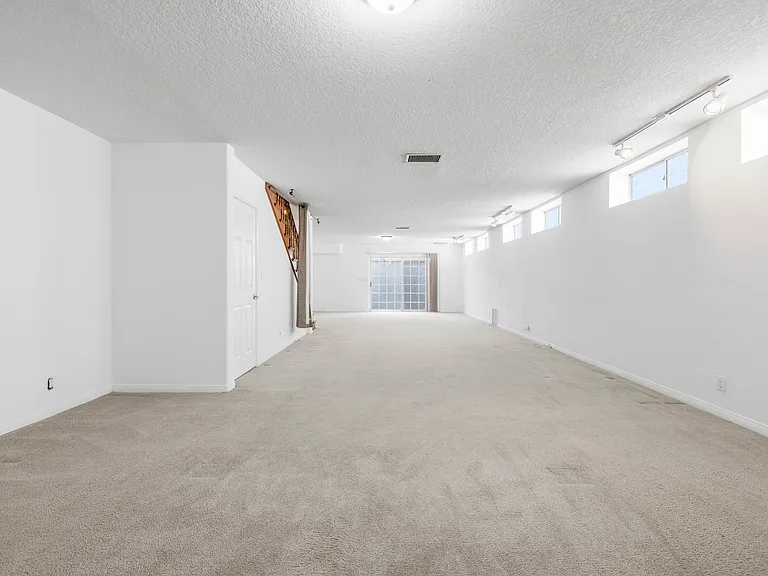 9141 Wheatland Ave — Photo 45