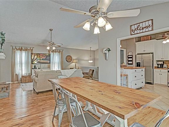 5th image of 242 Colemans Bluff Dr