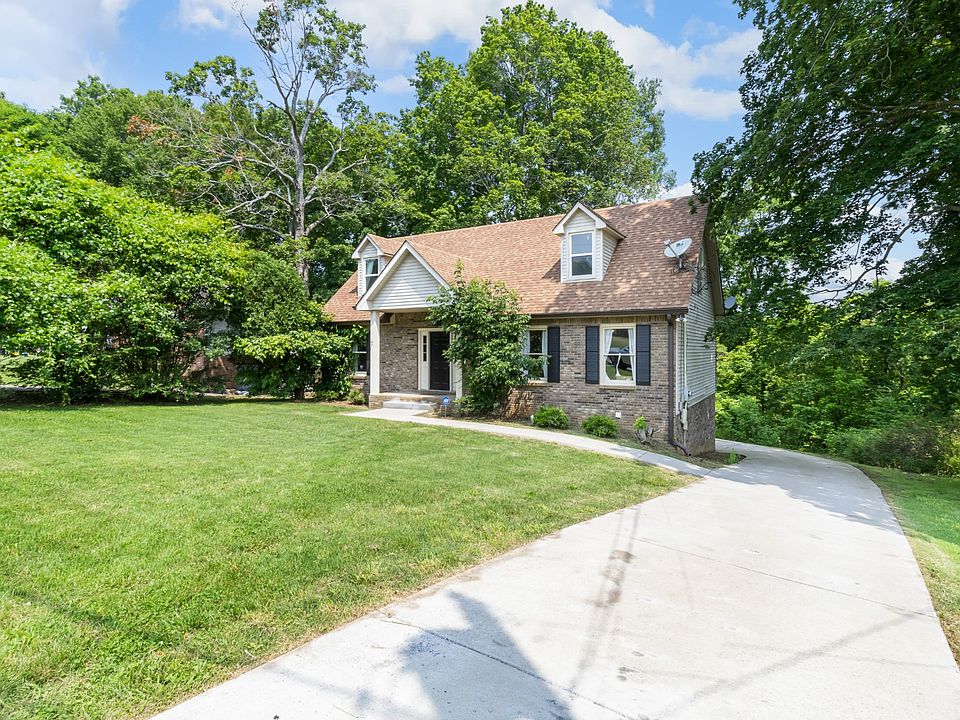 1st image of 121 Whitehall Dr