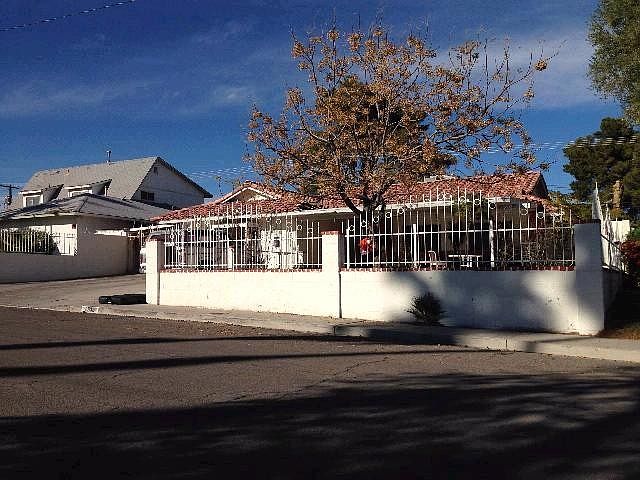 2nd image of 2532 Palma Vista Ave