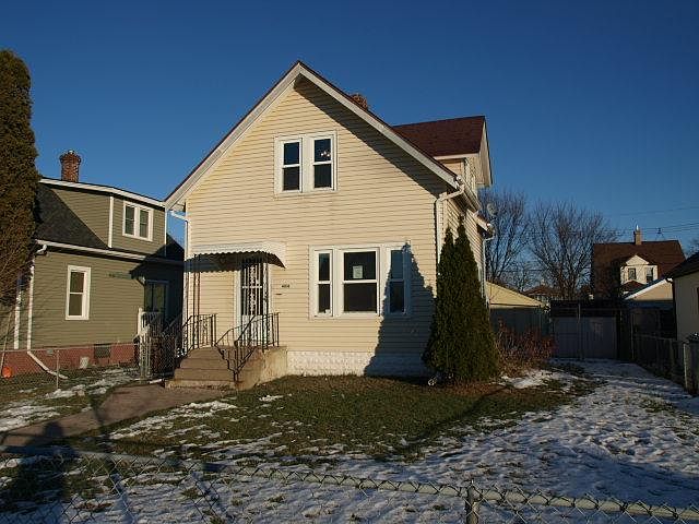 1st image of 4016 Aldrich Ave N