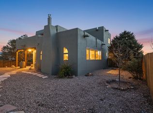 2708 Via Caballero Del Sur, Santa Fe, NM 87505