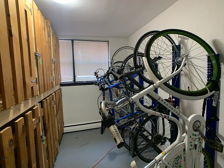 340 Cooper St #33 — Photo 7