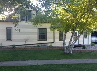 906 4th Ave, Alton, IA 51003