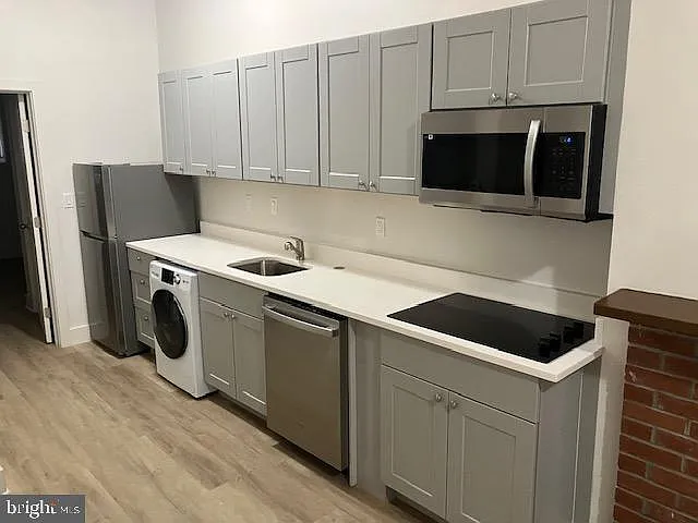 Building Photo - 1624 N Calvert St #1