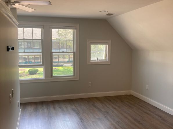 15 Woodbridge Rd #15