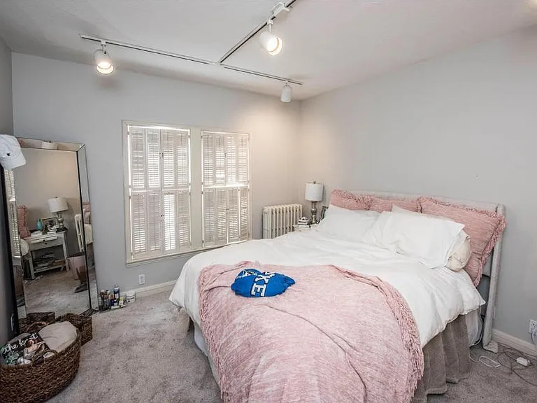2931 Ewing Ave S #1 — Photo 6