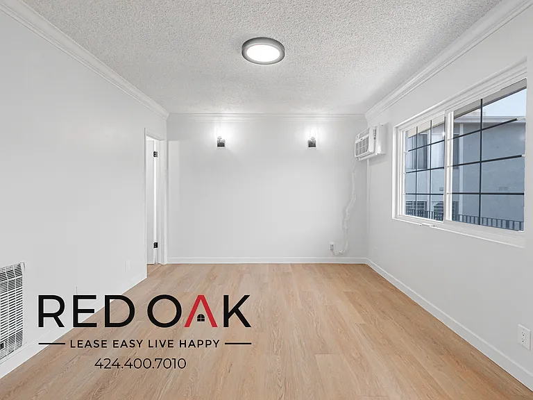 1540 W 145th St #1 — Photo 2