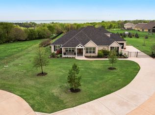 1707 Republic Ct, Princeton, TX 75407