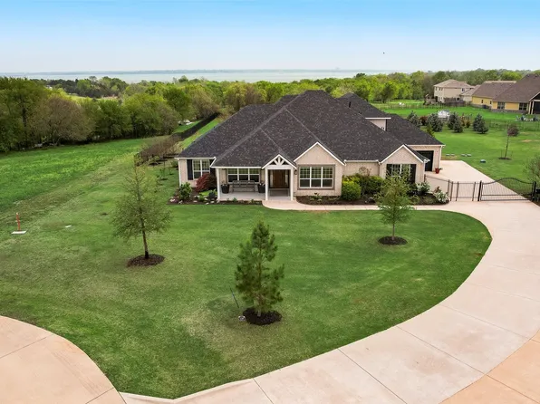 1707 Republic Ct, Princeton, TX 75407