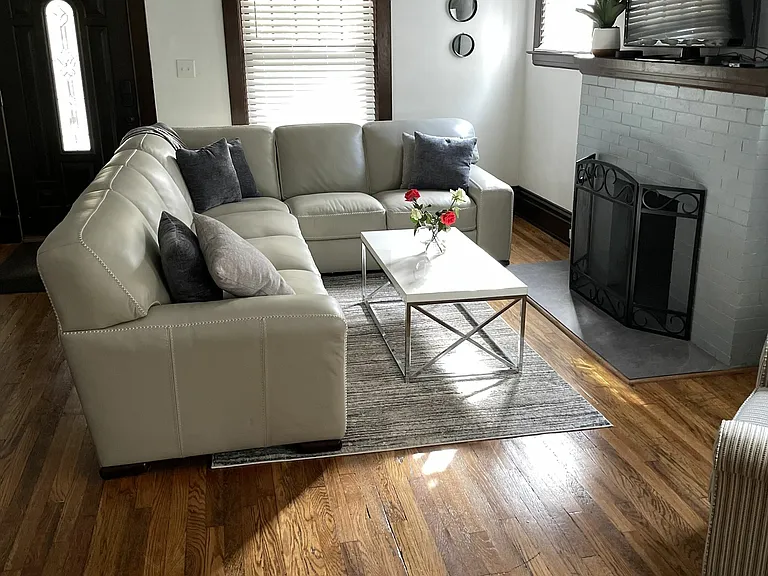 1329 Sherman St SE — Photo 2