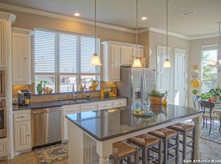 2739 Crest Ridge Dr, New Braunfels, TX 78132