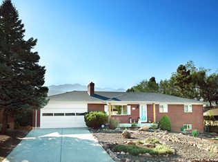 2112 Woodburn St, Colorado Springs, CO 80906