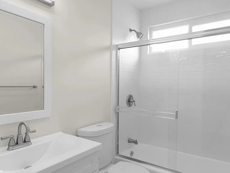 2823 S Corning St #4 — Photo 21