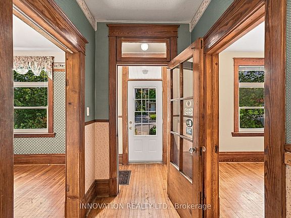 4th image of 204 Compton Ave