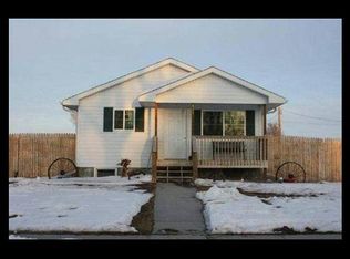 423 Garfield Ave, Ravenna, NE 68869