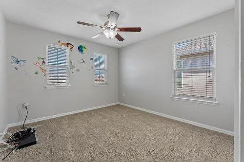604 Bottlebrush Loop — Photo 31