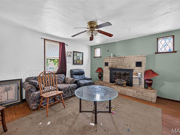 4th image of 5080 Hillcrest Rd