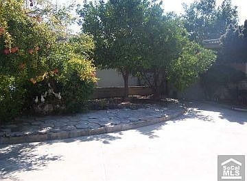 2nd image of 1322 W Trenton Dr