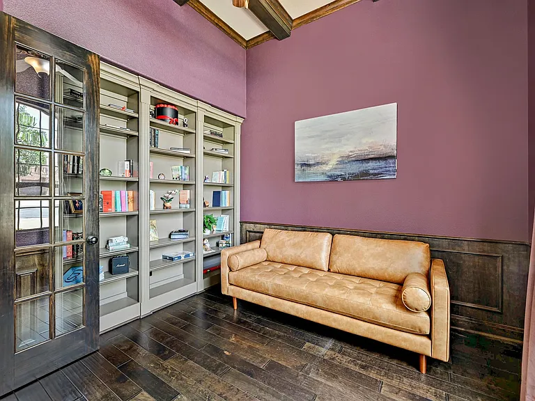 4303 Woodledge Pl — Photo 16