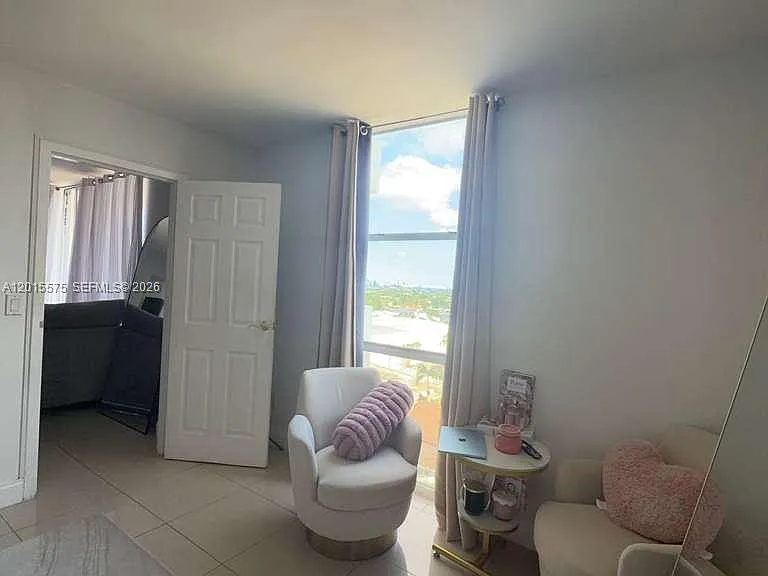 13499 Biscayne Blvd #906 — Photo 15