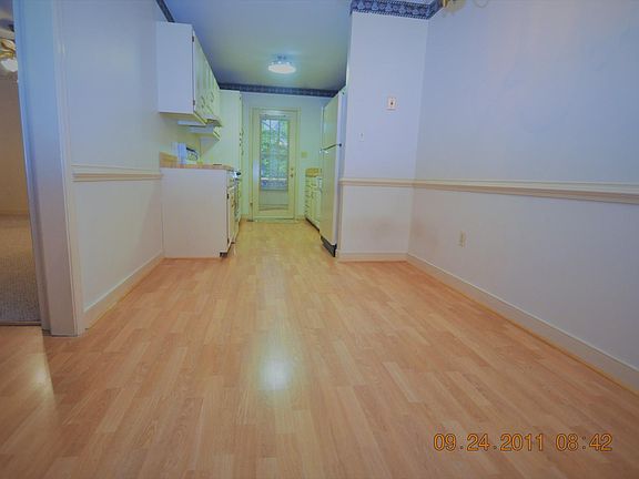 3rd image of 18 Brandywine Ct #18