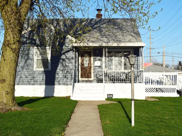 7451 Magoun Ave, Hammond, IN 46324