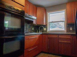 3073 Swanson Rd, Portage, IN 46368