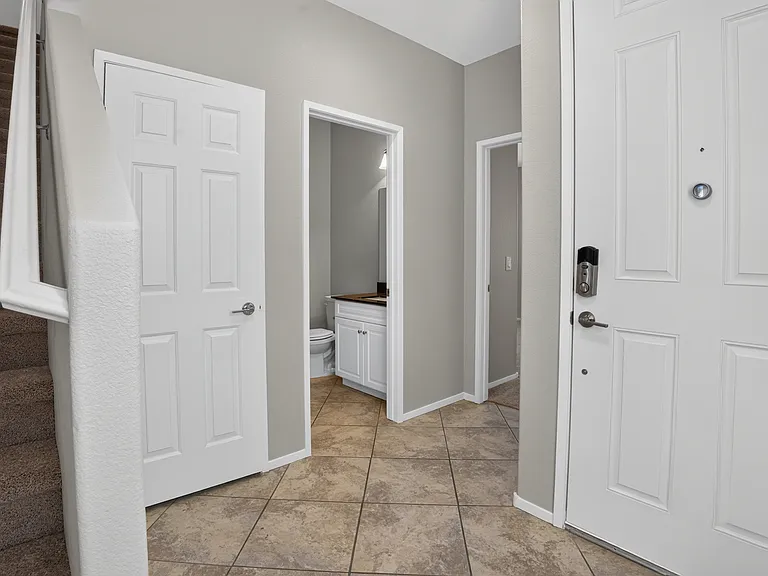 10643 Forum Peak Ln — Photo 10