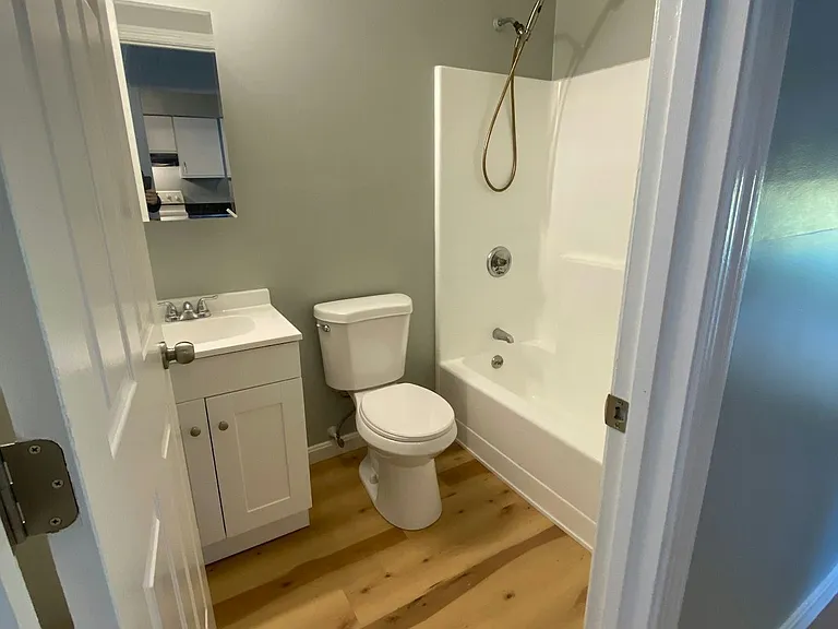 11 Riverbend Dr #27-6 — Photo 8