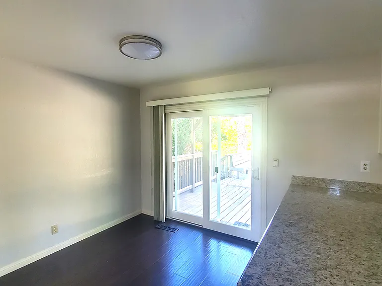 Breakfast nook
