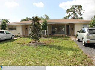 1670 NE 32nd St, Oakland Park, FL 33334
