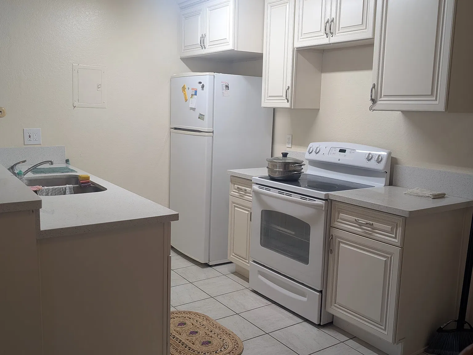 2 bed, 831 sqft, $2,500 — Photo 4