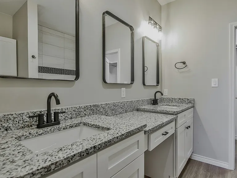 1313 Corpus Ave #B — Photo 19