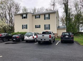 400 Willard Dr, Blacksburg, VA 24060