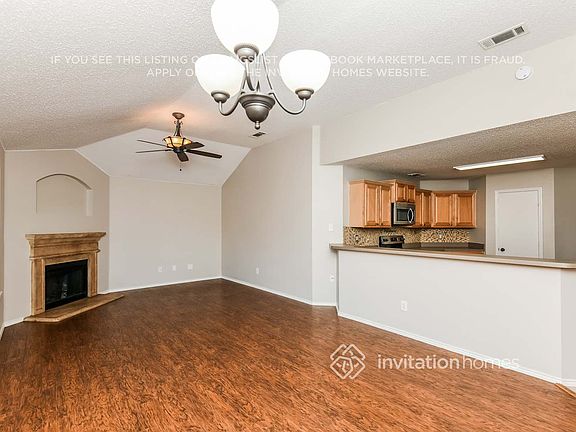 4th image of 9124 Friendswood Dr