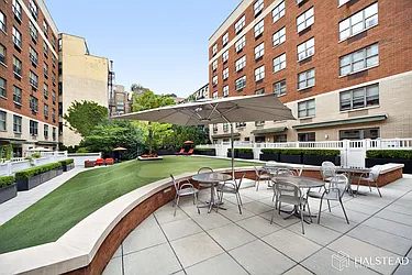 Rented by Brown Harris Stevens