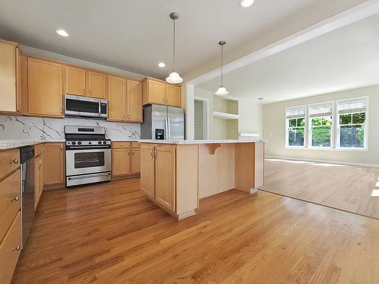 13123 NE 139th Ct — Photo 4