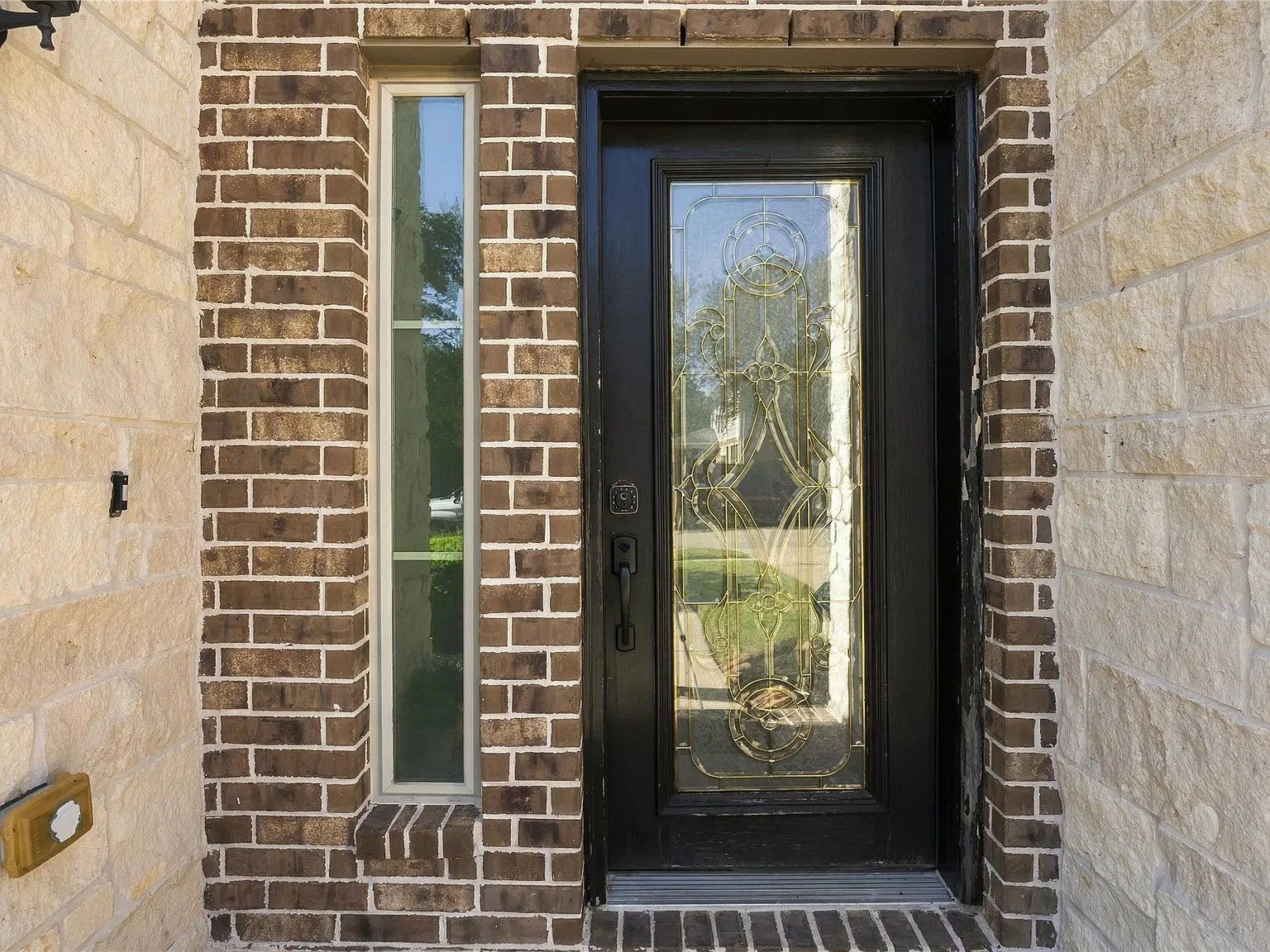 4 bed, 3.5 bath, 2875 sqft, $3,000 — Photo 3